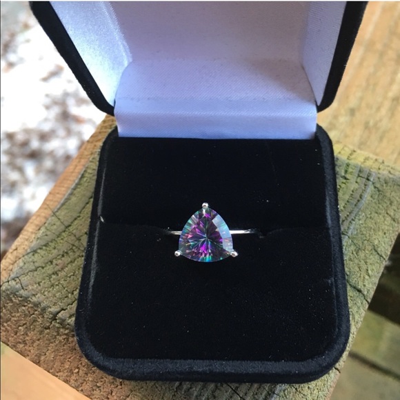 🌟SIZE 8 LEFT🌟TRILLION CUT MYSTIC TOPAZ - Picture 2 of 8